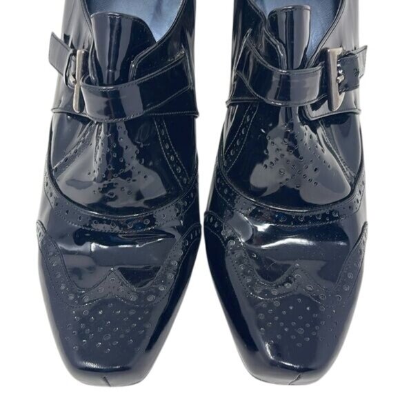 Stuart Weitzman patent leather Oxford Wingtip Heels Boot Buckle, Sz 9, 4.5” Heel - Picture 3 of 15